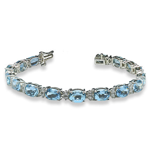 Aquamarine & Diamond Bracelet 17.96 Carats